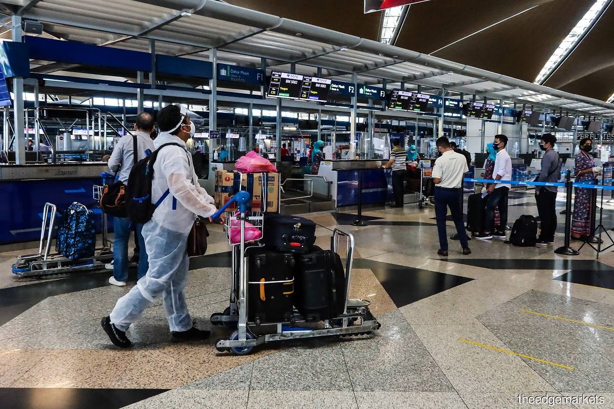 KLIA in Sepang, Selangor. G3 Global said the AIS3 project is expected to be completed by March 2024. (Photo by Zahid Izzani Mohd Said/The Edge)